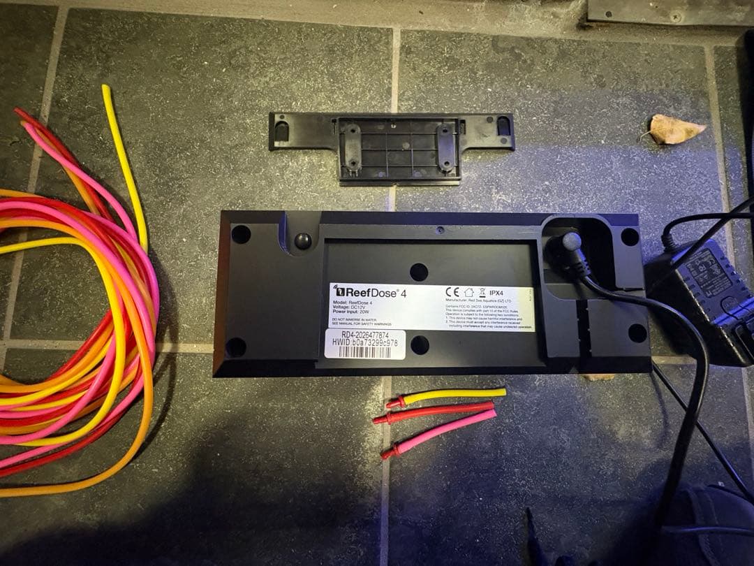 レッドシー RedSea ReefDose4 ドーシングポンプ