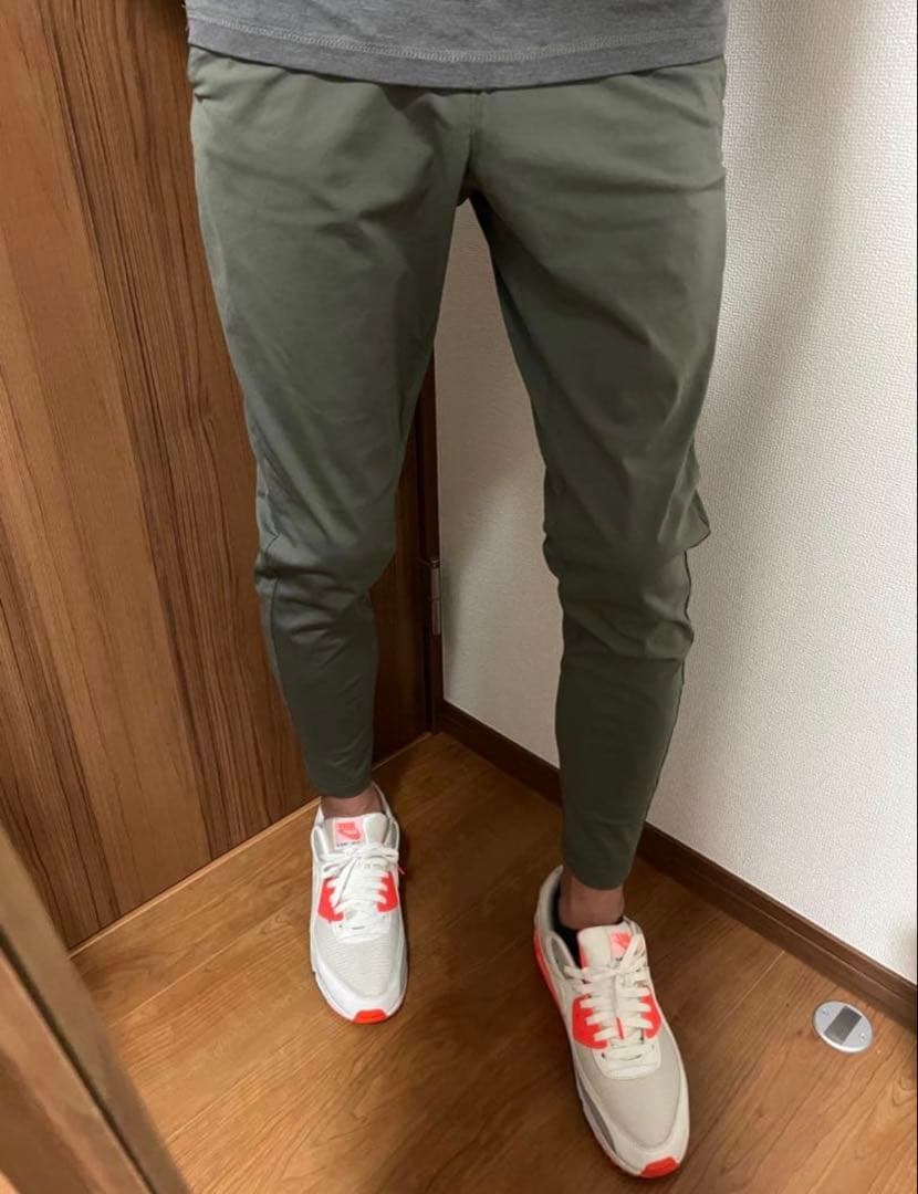 新品未使用タグ付き　TFW49 アンクルスリムパンツ　カーキ　M ゴルフ