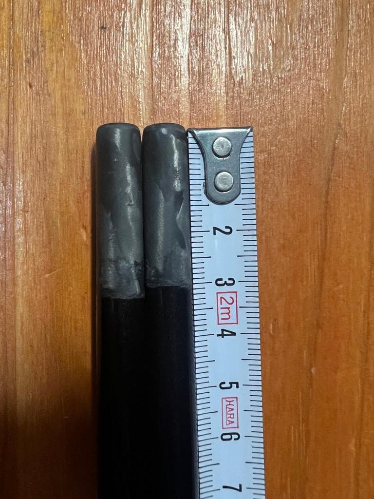 （美品）グラファイトデザイン RAUNE（ラウネ）ｉ９０Ｒ　３３．５インチ　２本