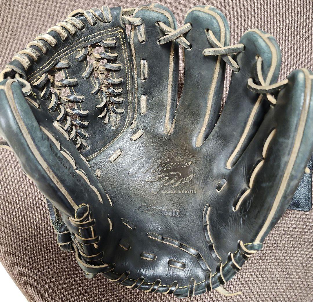 ミズノプロ硬式野球グローブ（黒色） 値下げしました。1000円⤵