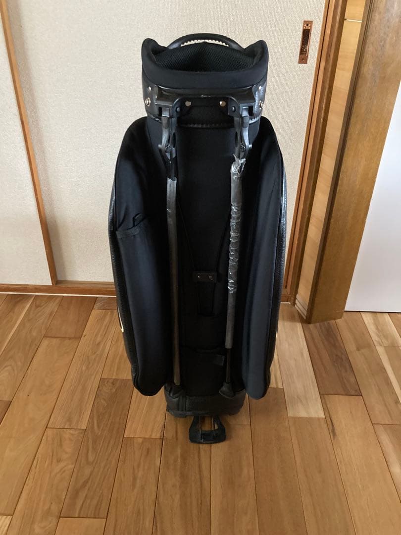 Callaway Rogue キャディバッグ ブラック/ゴールド