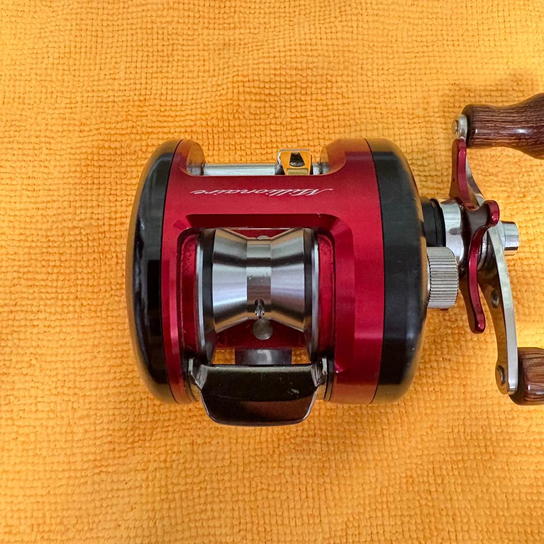 ☆激レア品☆ダイワ　ミリオネアSW203 日本製　　レア物ウッドハンドル付き