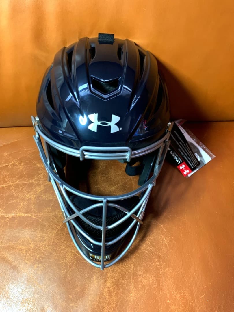 新品2026年★アメリカ限定発売☆アンダーアーマー☆キャッチャー３点セット☆紺