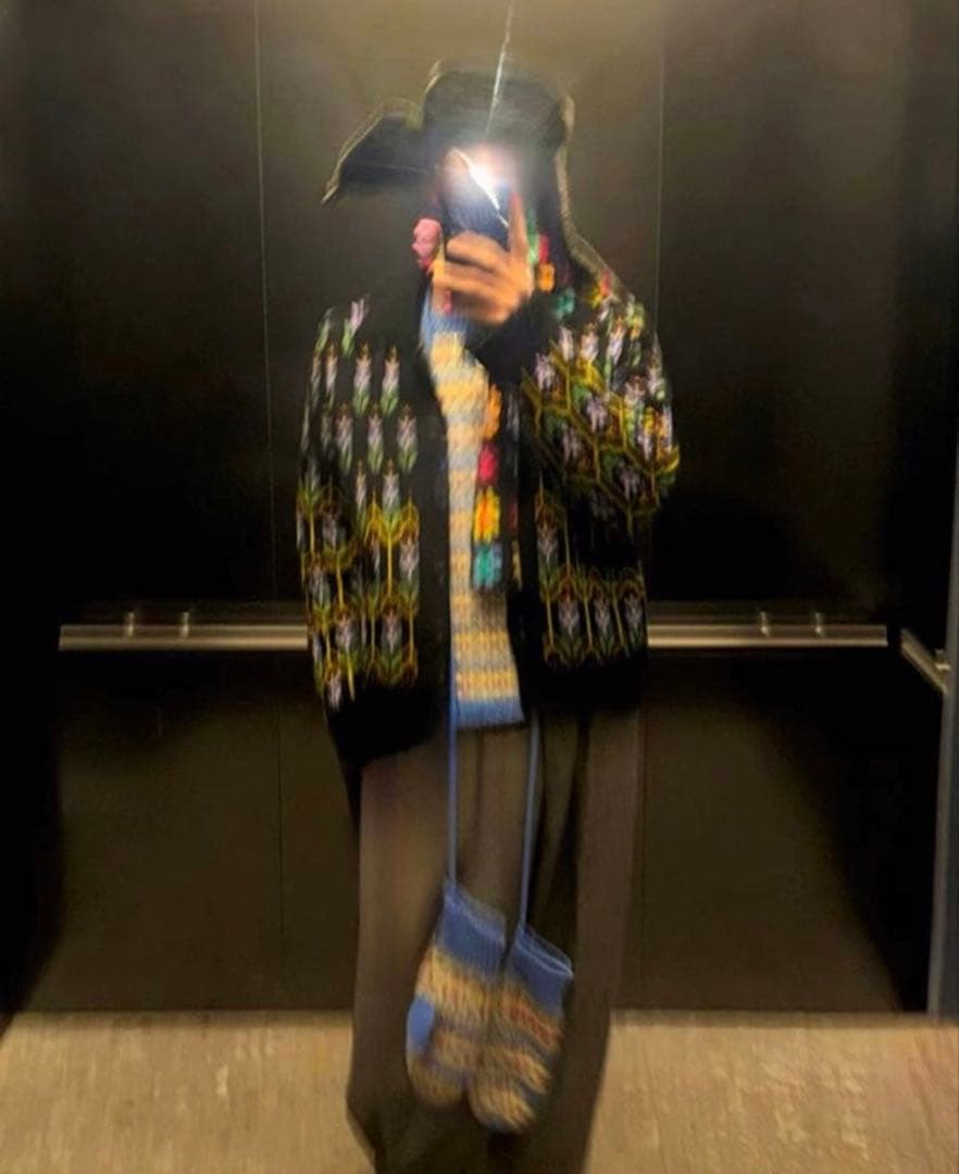 ジヨン GD G-DRAGON ジードラゴン 花柄ジャカードニットカーディガン