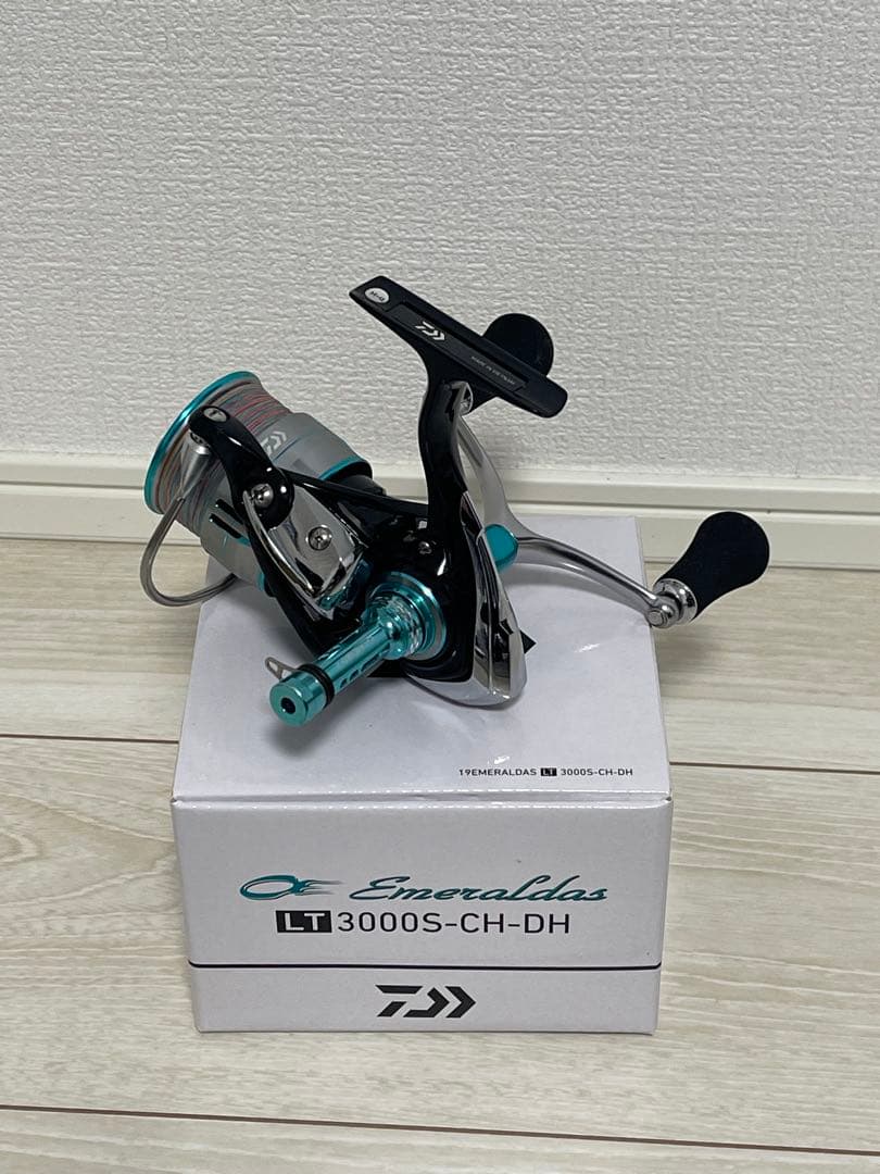 エメラルダス LT3000S-CH-DH スピニングリール