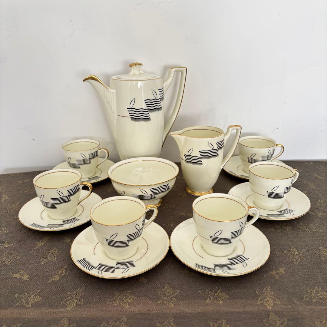 ロイヤルドルトン9点セット