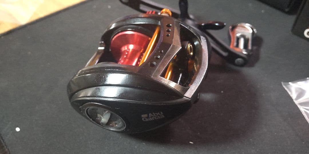 Abu Garcia11 REVO MGX ベイトリールCustom品