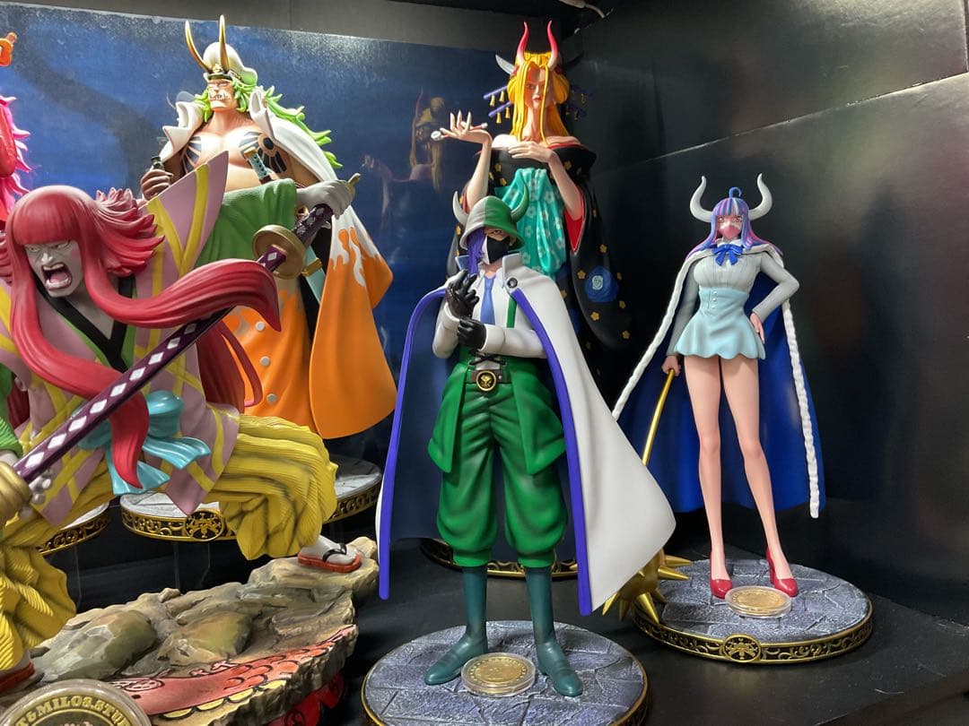 ワンピースフィギュア　ウルティ、ページワンpopサイズ　ガレージキット2体セット