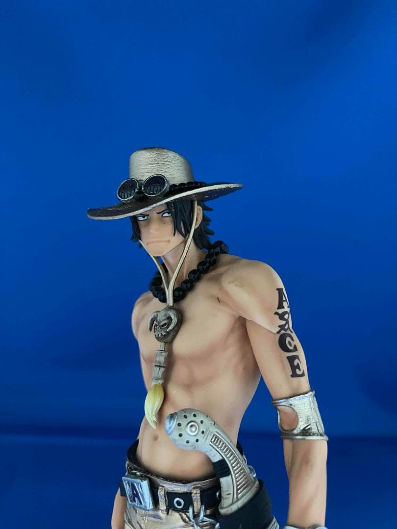 ワンピース エース フィギュア ゴールド