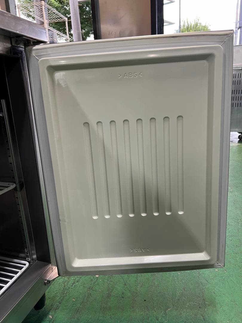 2013年 フクシマテーブル形冷凍庫 1800x600x800