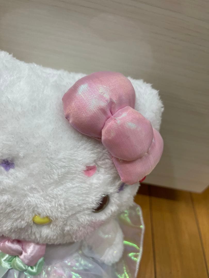 ハローキティぬいぐるみ　限定 hello kitty