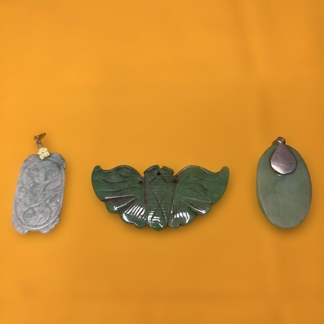 翡翠　緑玉　蝶