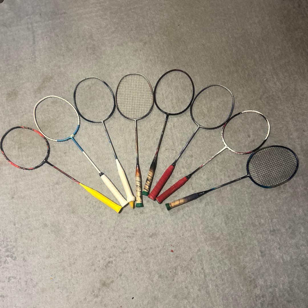 バドミントンラケット 8本セット