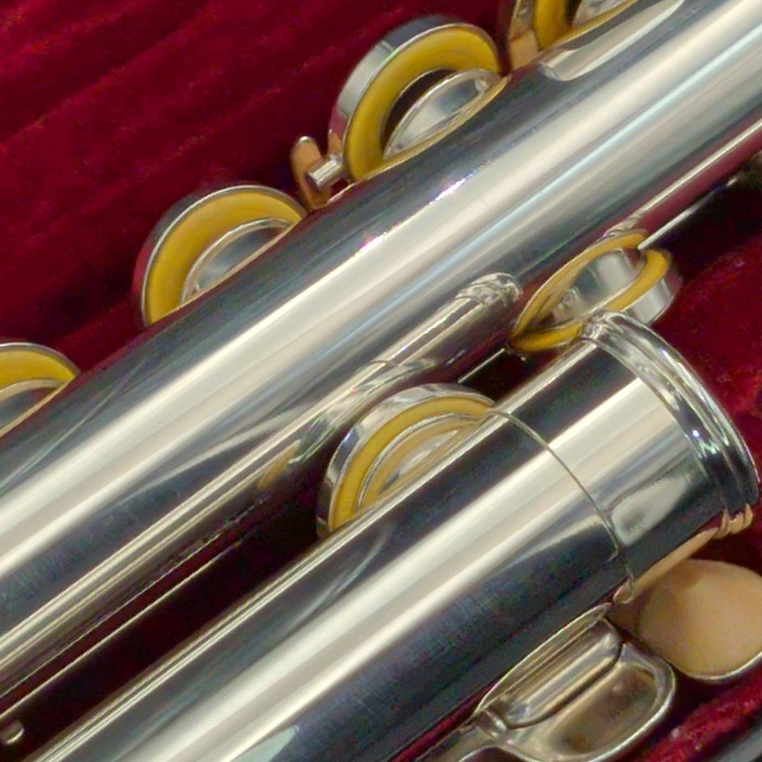 フルート　調整済　美品　ヤマハYFL211SⅡ（Eメカ銀メッキ仕様）