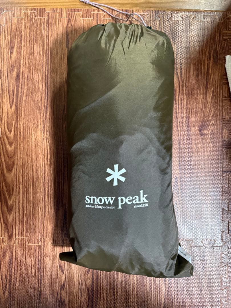  peak スピアヘッドPro.Lリビングシート