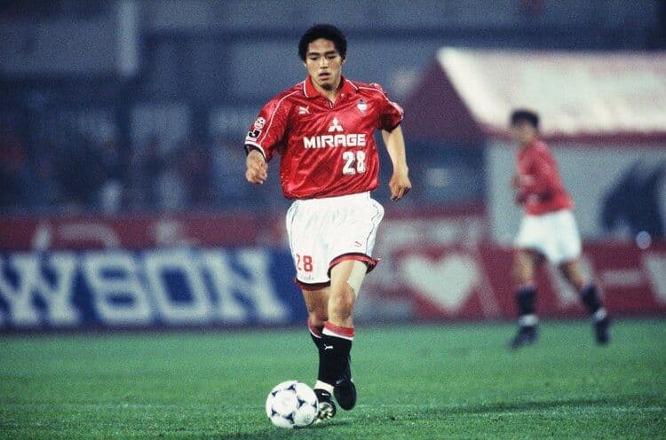 希少 1998年ルーキイヤー 小野伸二選手実使用カップ戦用アウェーユニフォーム