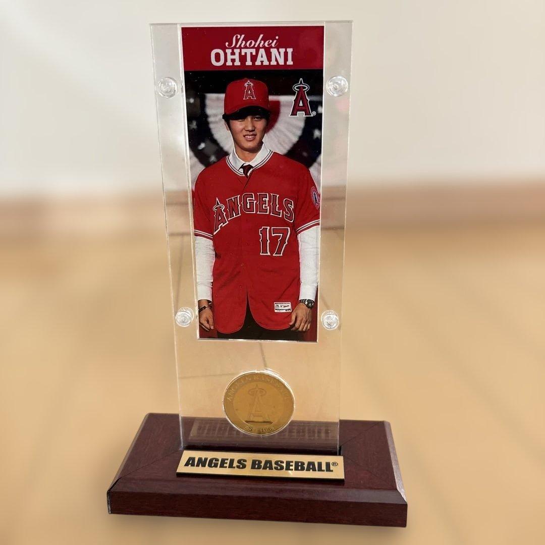 大谷翔平 エンジェルス入団記念 チケット＆ アクリルデスクトップスタンド