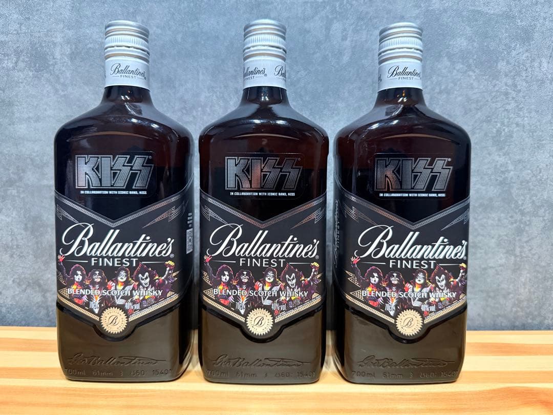 Ballantine's Finest KISSコラボ 700ml 3本セット