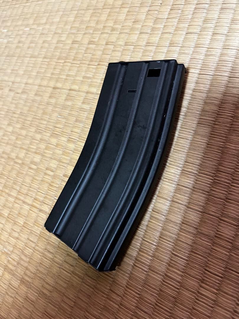 東京マルイナイツ　M4A1  カービン