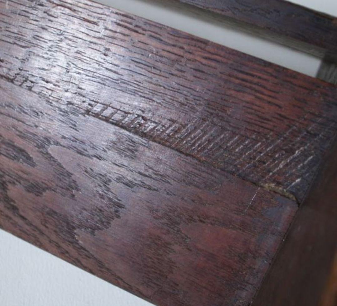 【聖墳墓教会の鐘楼から生まれたブックトラフ】イギリス アンティーク 本棚 本立て