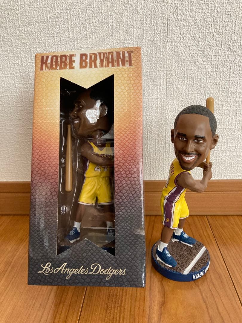 コービーブライアント　ボブルヘッド