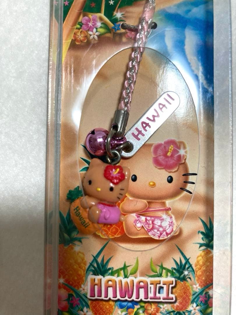 ハローキティ ハワイ限定 パイナップル ストラップ　根付け　ご当地キティ