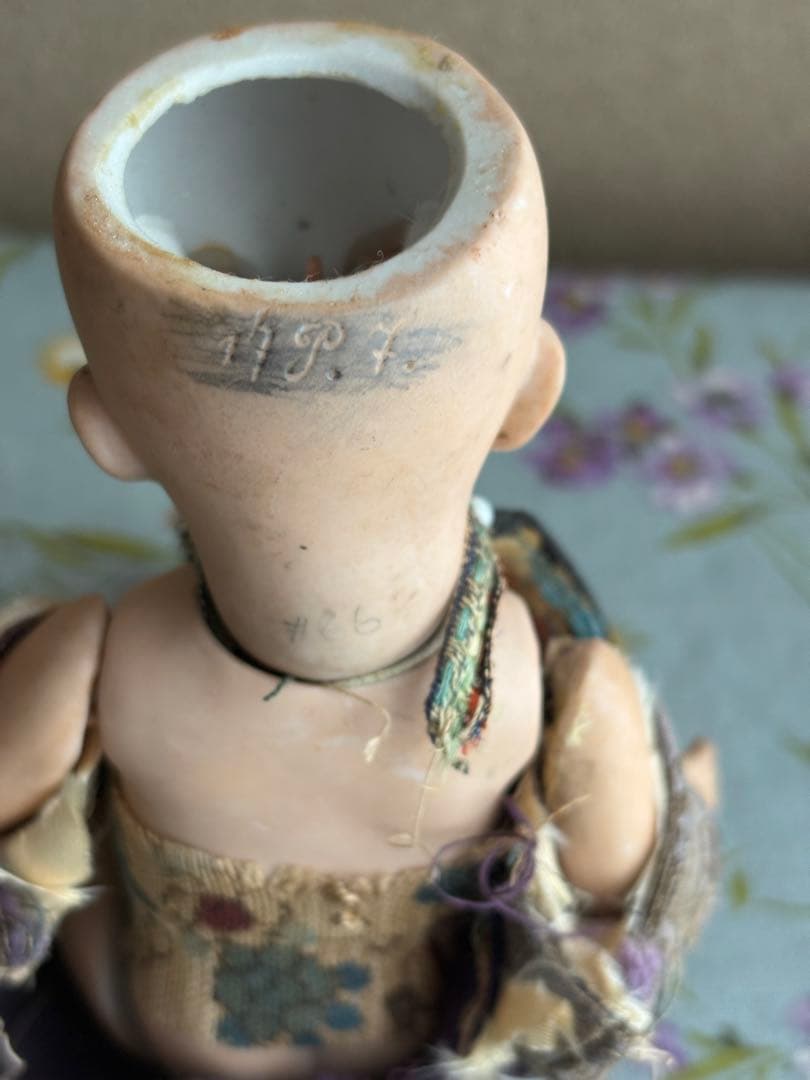 おそらく日本製のオールビスクドール　アンティーク