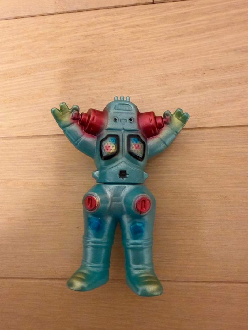 キングジョー シルバー ソフビ フィギュア