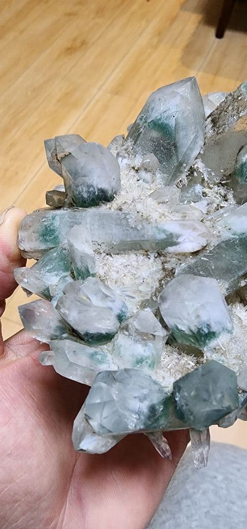 グリーンファントムゴーストクォーツ