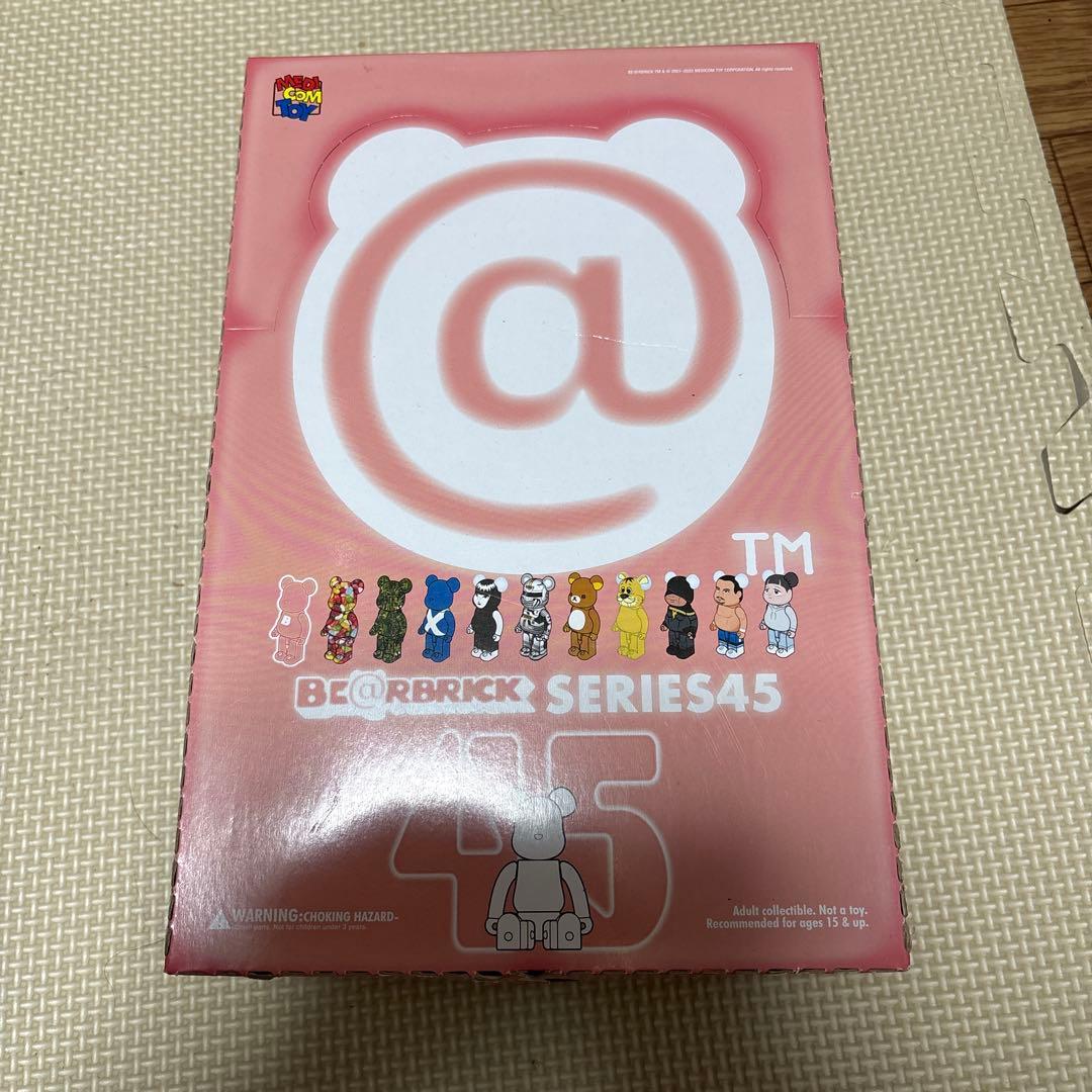 【新品・未開封】ベアブリック BE@RBRICK SERIES 45 BOX