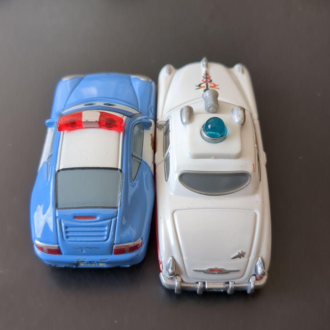 トミカカーズ　ドクターダメージ　アーヴィ　サリー　フィルモア　ディズニートミカ