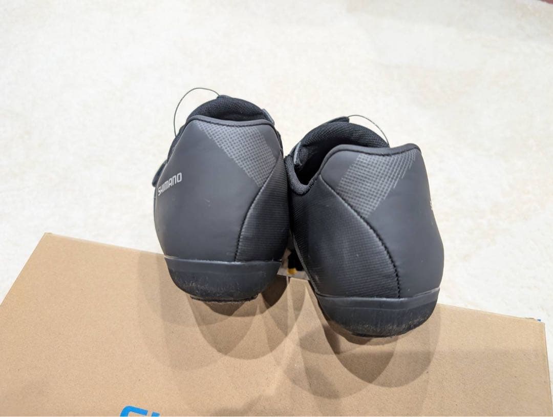 SHIMANO RC-3サイクリングシューズ　42サイズ　26.5㎝