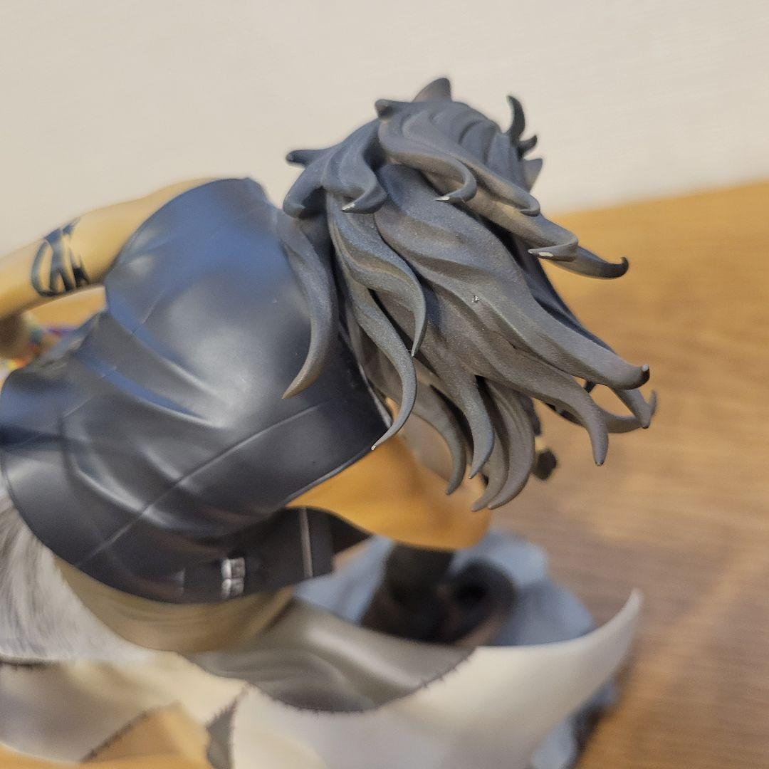 ツイステ レオナ・キングスカラー フィギュア　1/8 アニプレックス