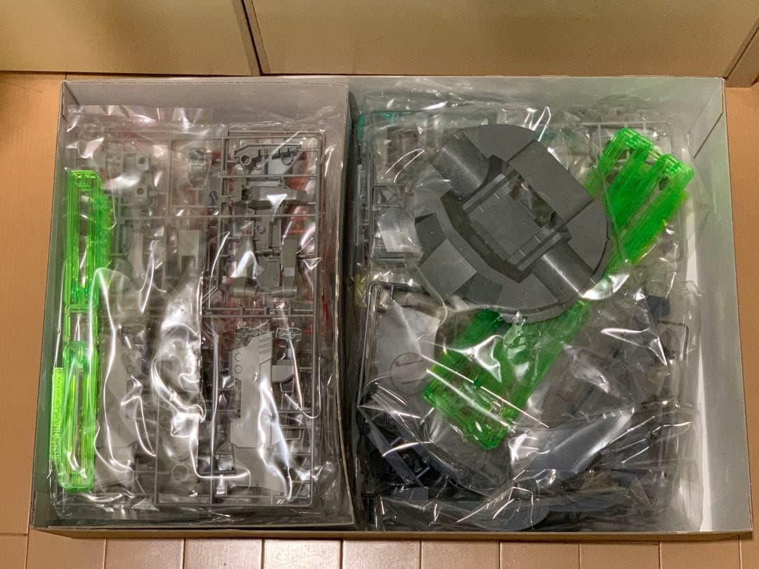 HGCE 1/144 デストロイガンダム