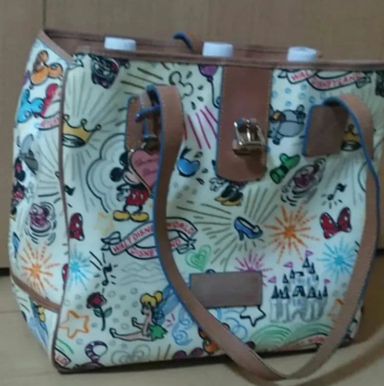 Dooney&Bourke ドゥーニーアンドバーク ディズニーコラボトートバッグ