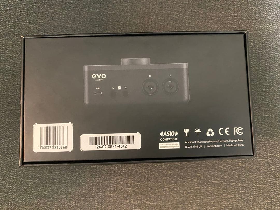 Audient EVO4 オーディオインターフェース