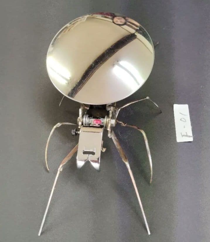 スチームパンク　古時計の振子使用昆虫　F-01