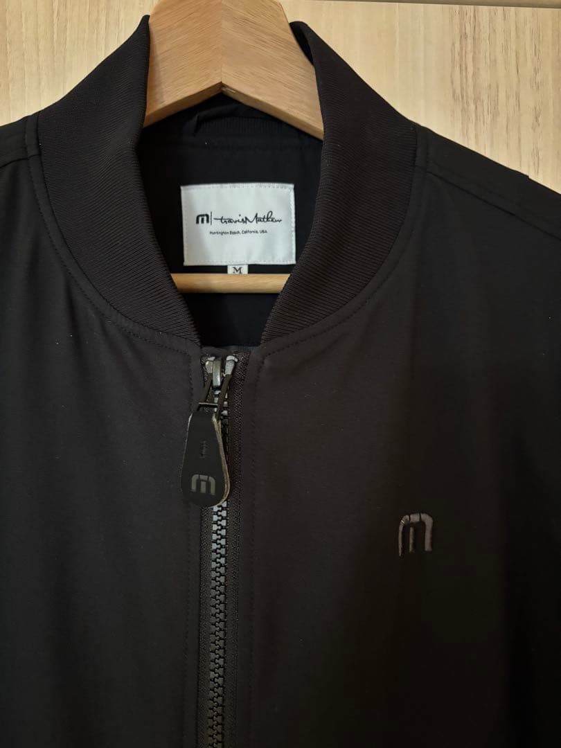 トラヴィスマシュー　 ブルゾン MA-1 ブラック　サイズM