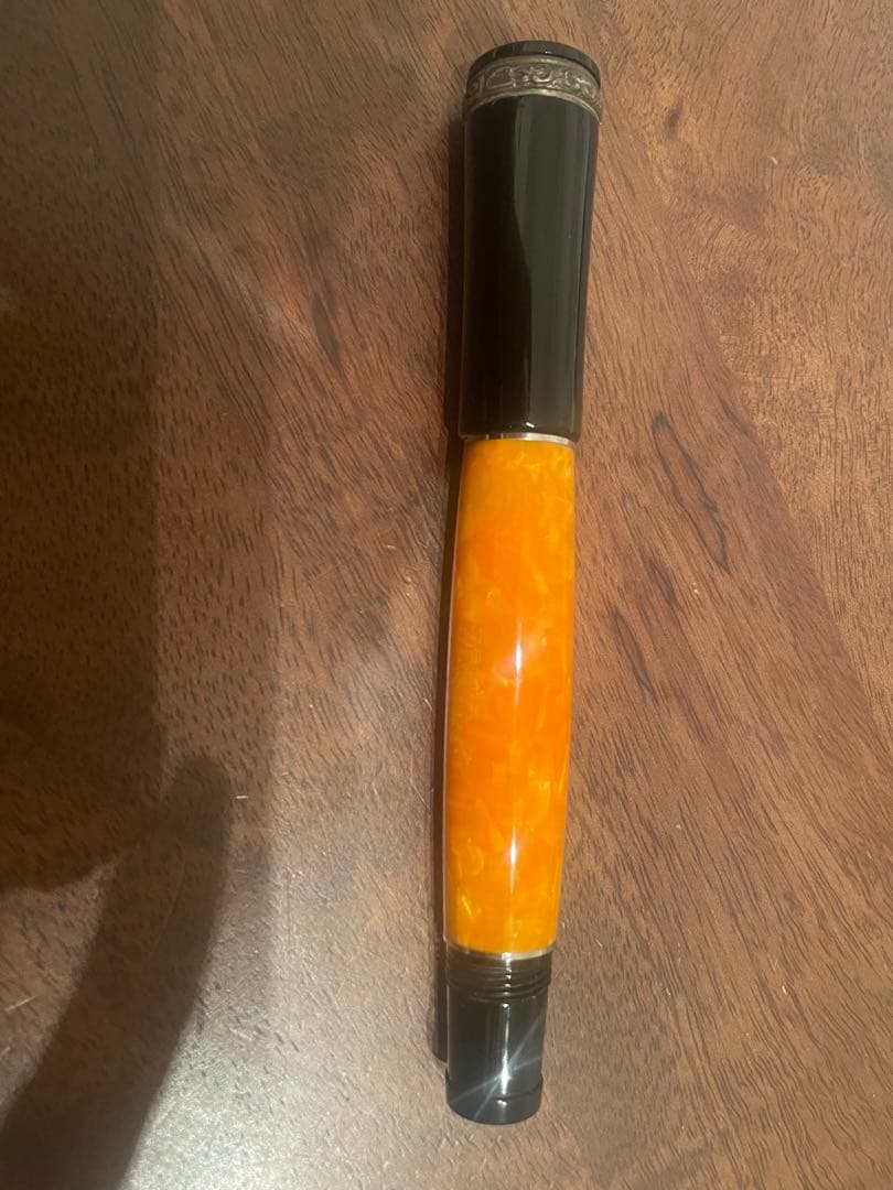 デルタ　ドルチェビータ　万年筆