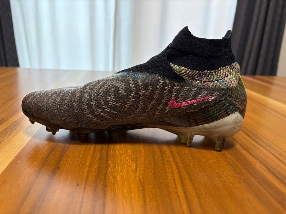 NIKE ファントムGXエリートFG 24.5