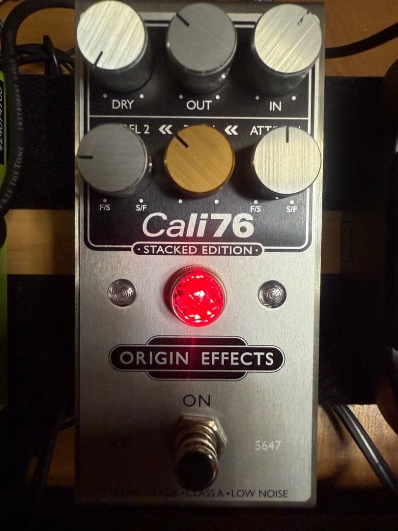 ギター ORIGIN EFFECTS / Cali76 SE