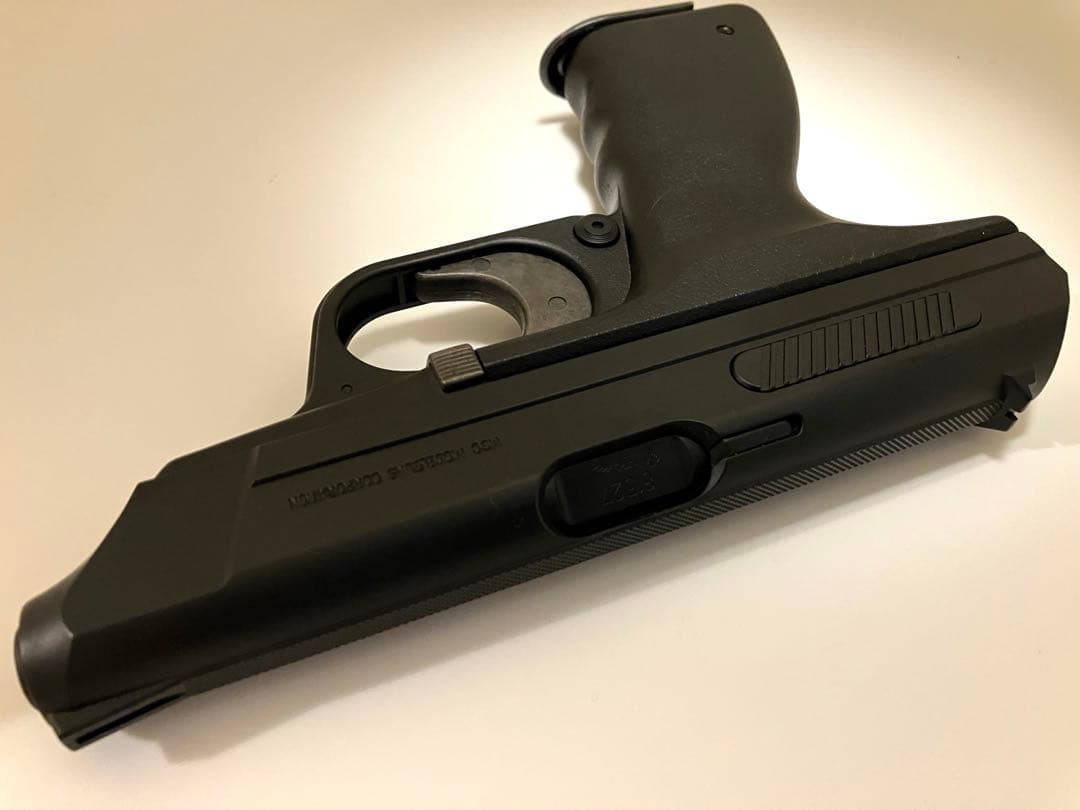 MGC製 VP70 モデルガン バイオハザード マチルダ￼