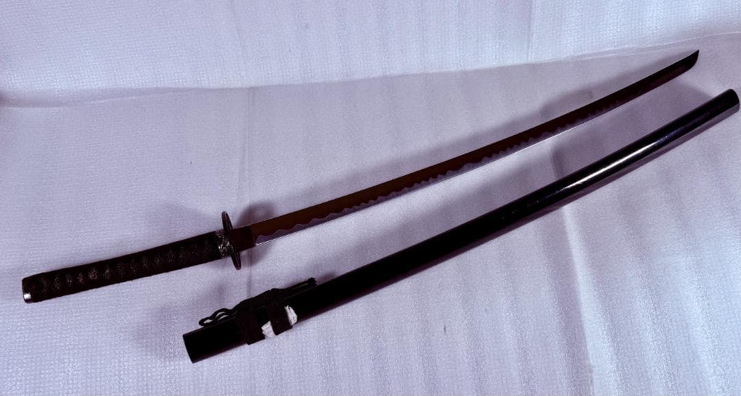 模造刀 黒 美品 波紋 太刀 コスプレ M2