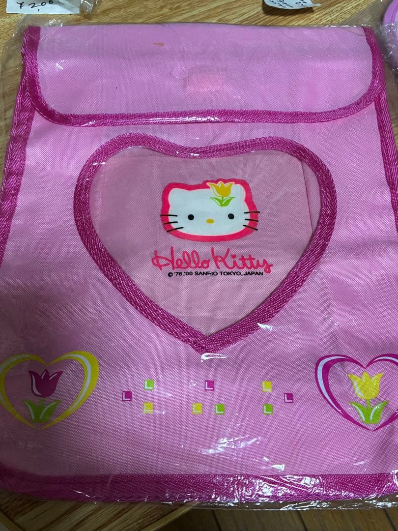 Hello Kitty タオルストッカー