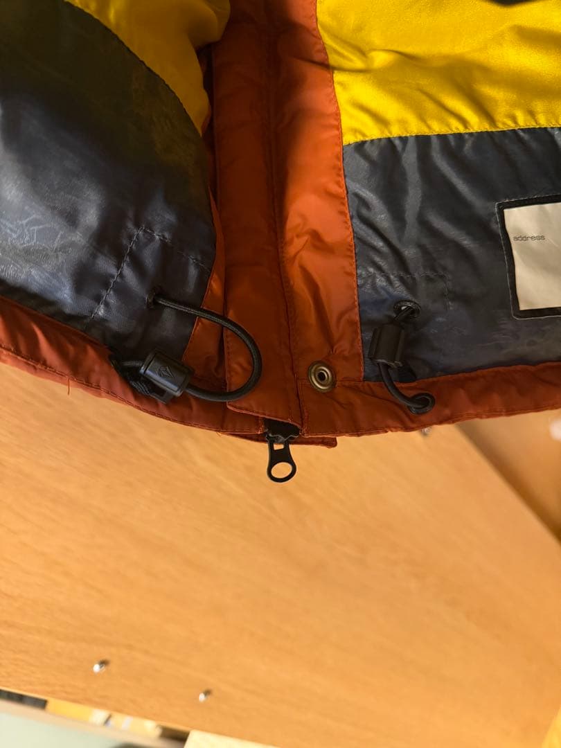 VOLCOM ボルコム　スノーボードウェア　Mサイズ　ダウン