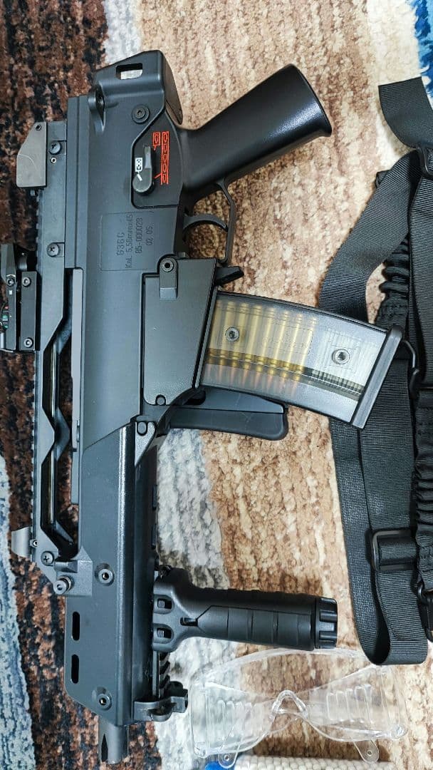 電動ガン G36C 豪華セット 予備バッテリー、予備マガジン等