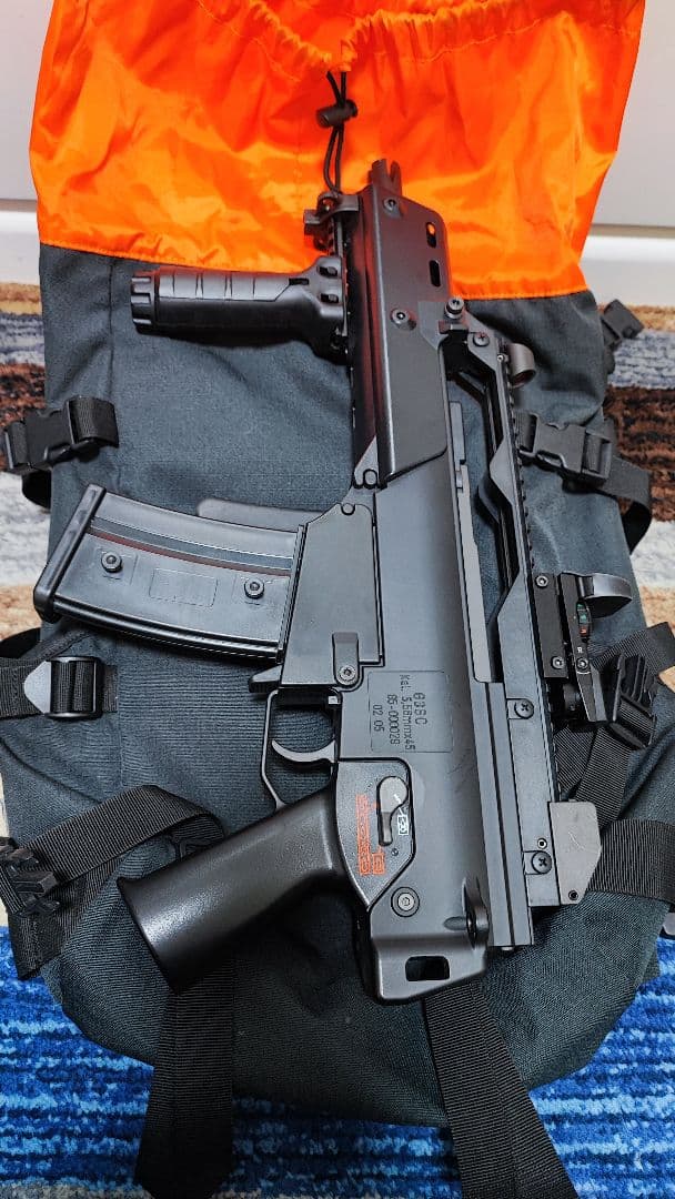 電動ガン G36C 豪華セット 予備バッテリー、予備マガジン等