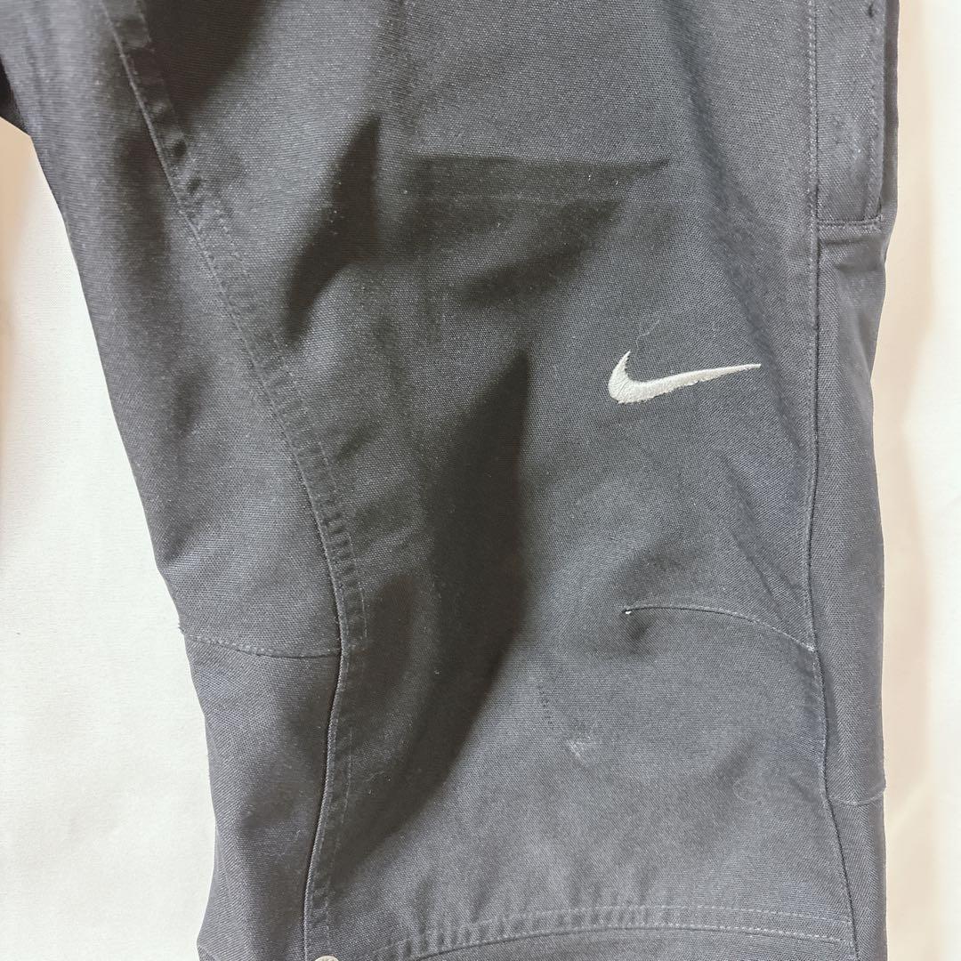Nike SB スノーボードパンツ スノーボードウェア 黒 通気性 防水性