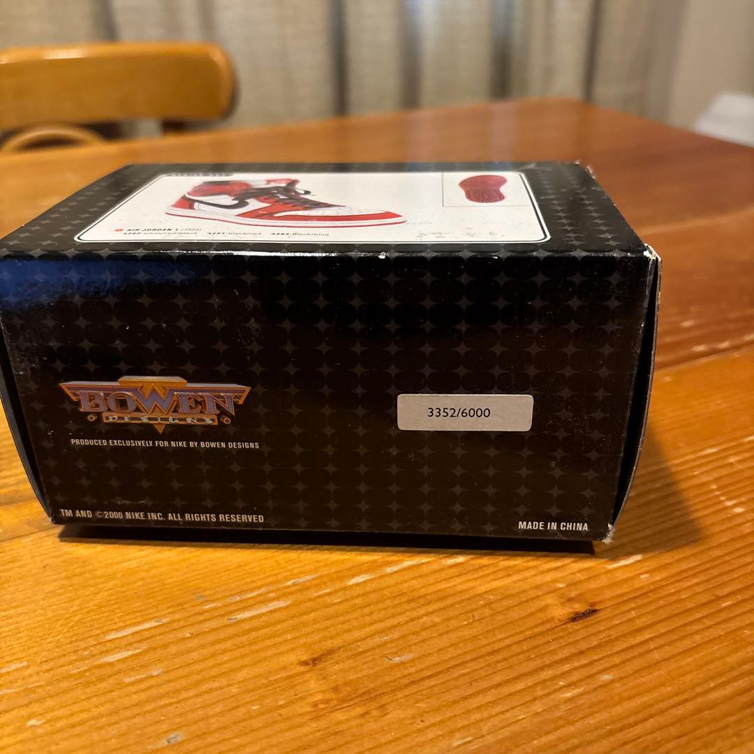 s*8様 限定　NIKE AIR JORDAN 1 オフィシャルミニチュアフィギ