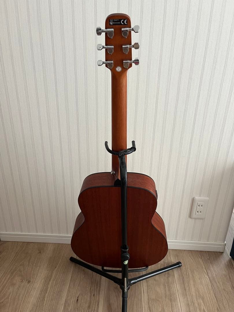 Poputarアコースティックギター